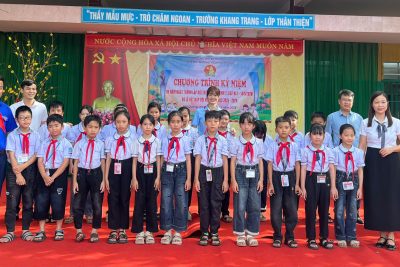 THIẾU NHI TIỂU HỌC HẢI TÂY TỰ HÀO TIẾN BƯỚC LÊN ĐOÀN